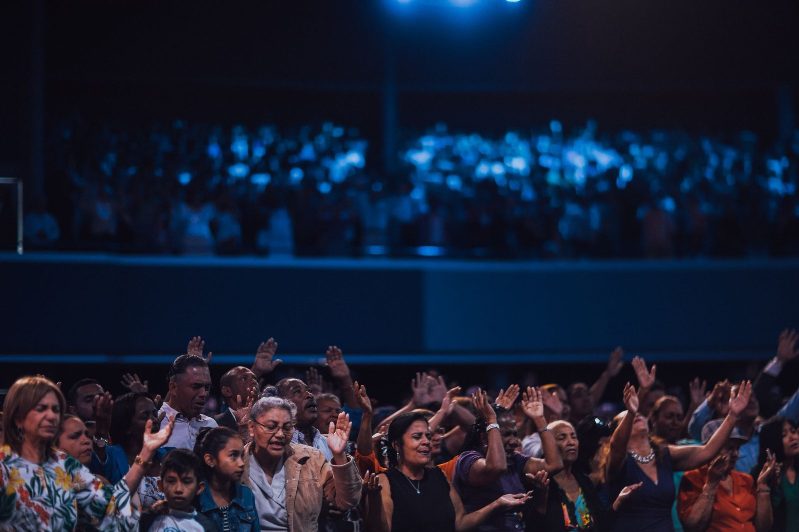 Worship at Lakes Christian Fellowship